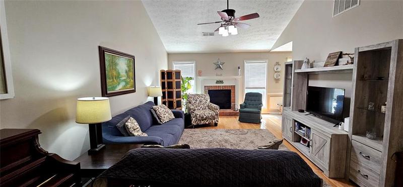 Image for property 7030 VALLEY LANDING Court, Cumming, GA 30041
