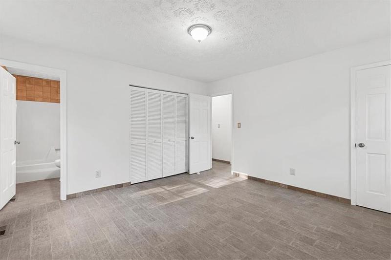 Image for property 6166 Laurel Wood Trail, Flowery Branch, GA 30542