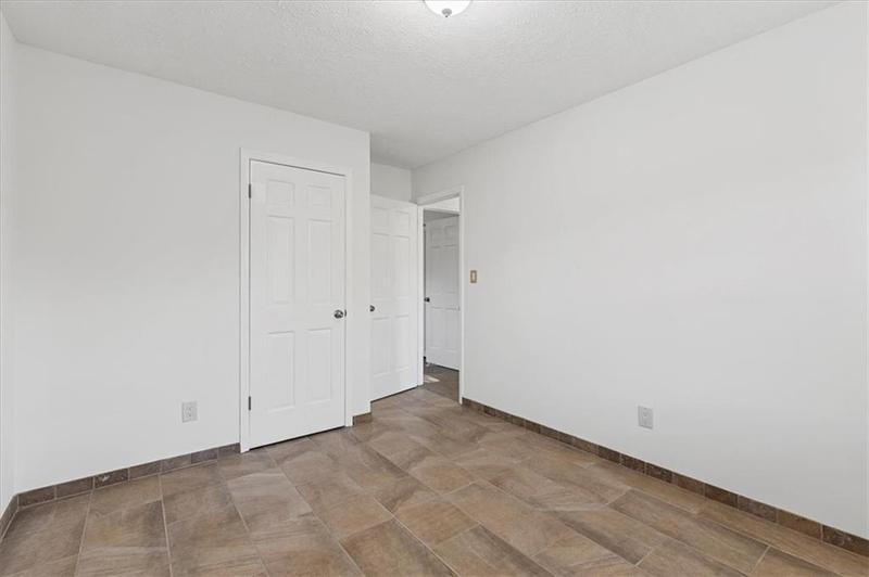 Image for property 6166 Laurel Wood Trail, Flowery Branch, GA 30542