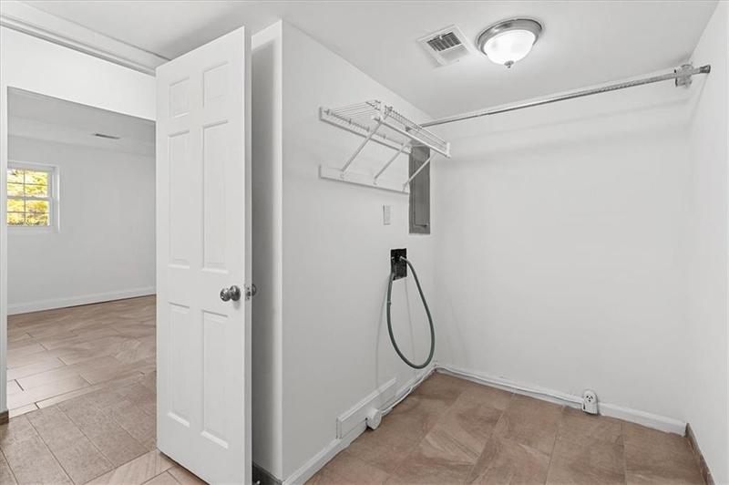 Image for property 6166 Laurel Wood Trail, Flowery Branch, GA 30542