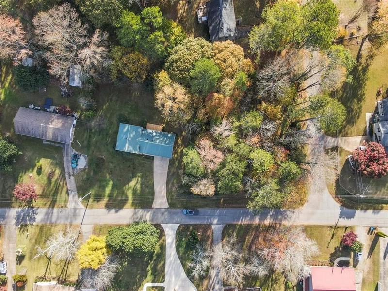 Image for property 6166 Laurel Wood Trail, Flowery Branch, GA 30542