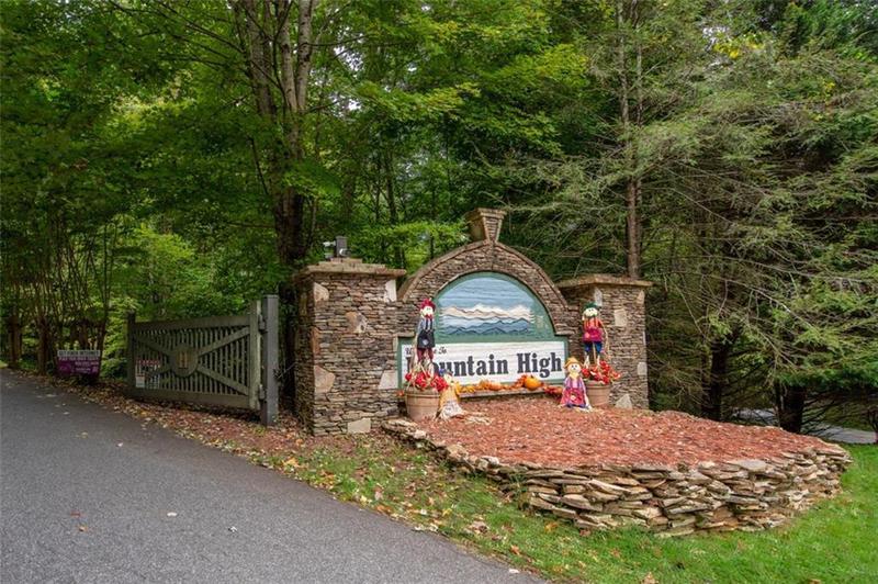 Image for property 56 Kennebec Drive, Mineral Bluff, GA 30559