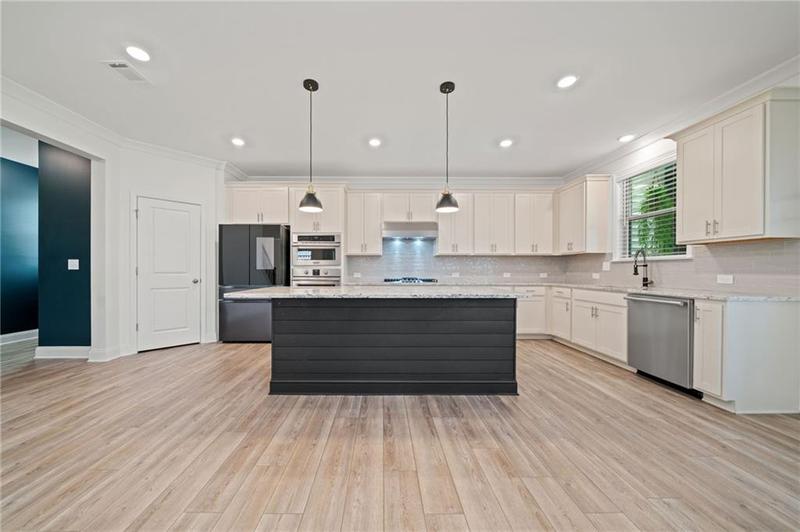 Image for property 105 Avery Landing Way, Canton, GA 30115