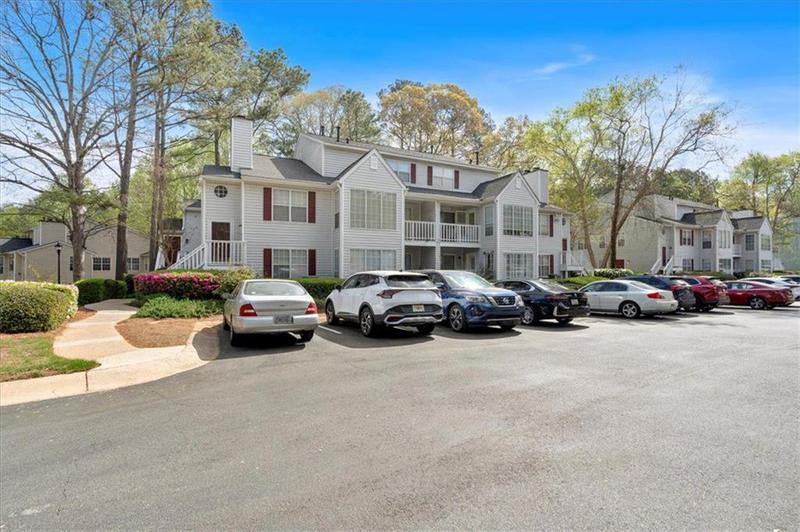 Image for property 513 Glenleaf Drive, Peachtree Corners, GA 30092