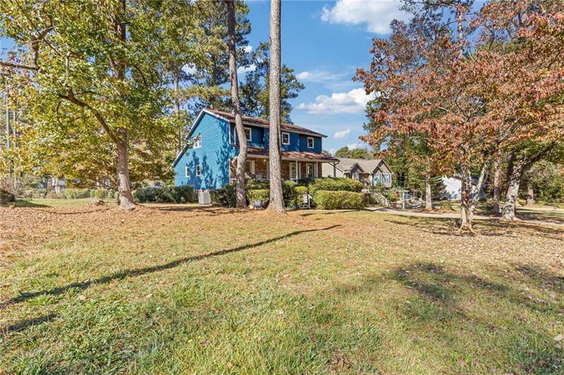 Image for property 3885 Willow Ridge Court, Douglasville, GA 30135