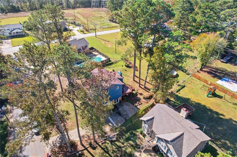 Image for property 3885 Willow Ridge Court, Douglasville, GA 30135