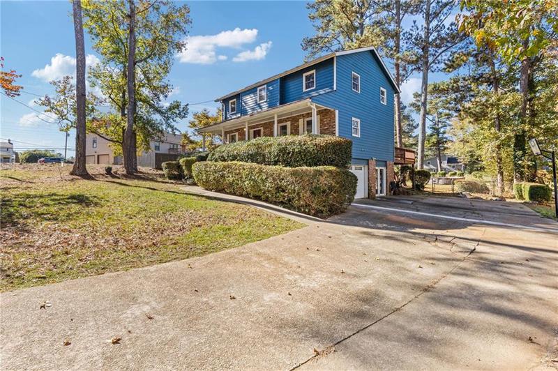 Image for property 3885 Willow Ridge Court, Douglasville, GA 30135
