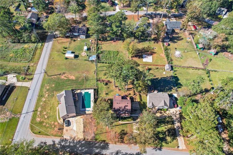Image for property 3885 Willow Ridge Court, Douglasville, GA 30135