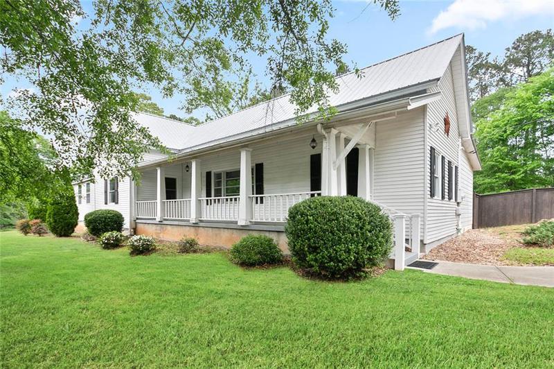 Image for property 1830 Lost Mountain Road, Powder Springs, GA 30127