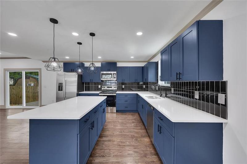 Image for property 194 Cardinal Boulevard, Calhoun, GA 30701