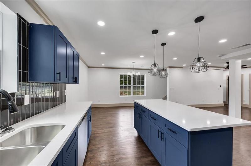 Image for property 194 Cardinal Boulevard, Calhoun, GA 30701