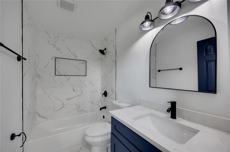 Image for property 194 Cardinal Boulevard, Calhoun, GA 30701