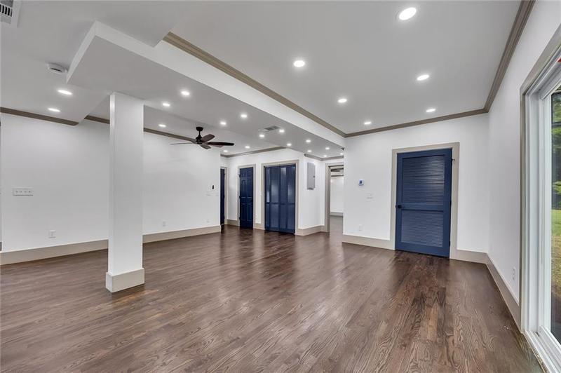 Image for property 194 Cardinal Boulevard, Calhoun, GA 30701