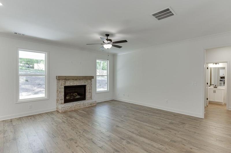 Image for property 2198 Old Swimming Pool Road, Jefferson, GA 30549