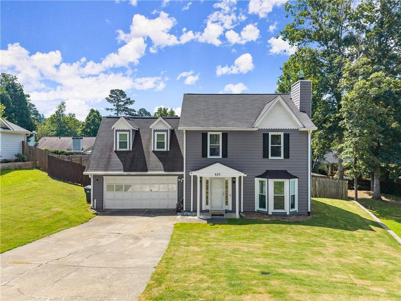 Image for property 625 Hickory Nobb, Sugar Hill, GA 30518