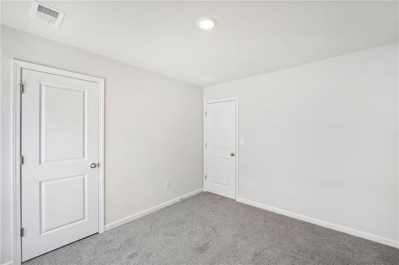 Image for property 2761 Hawthorne Way, College Park, GA 30337