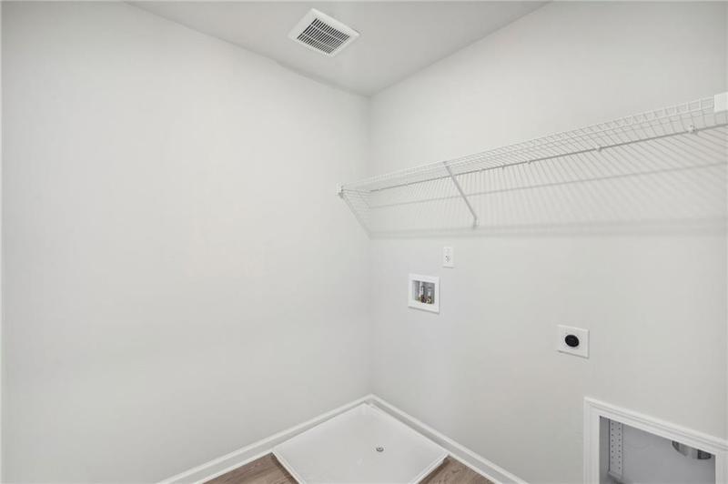 Image for property 2761 Hawthorne Way, College Park, GA 30337