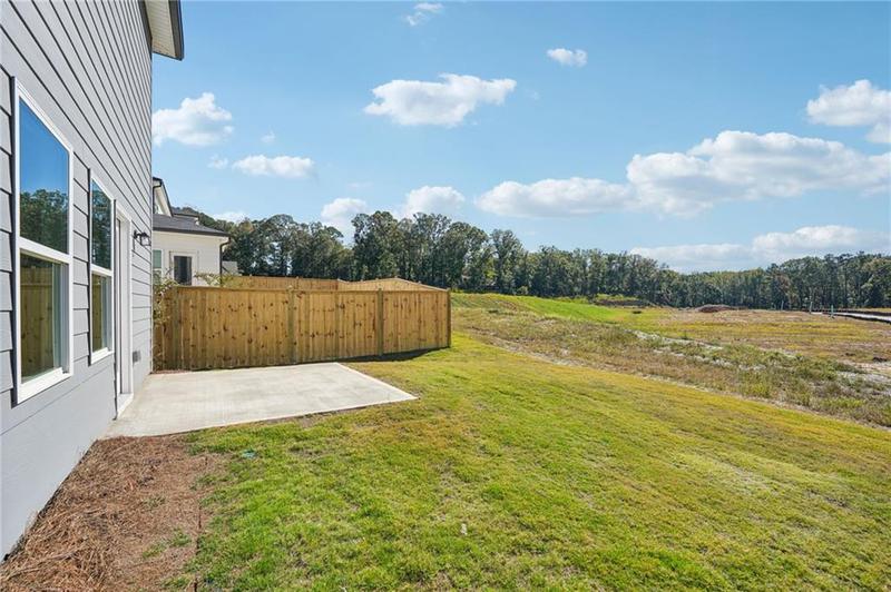 Image for property 2761 Hawthorne Way, College Park, GA 30337