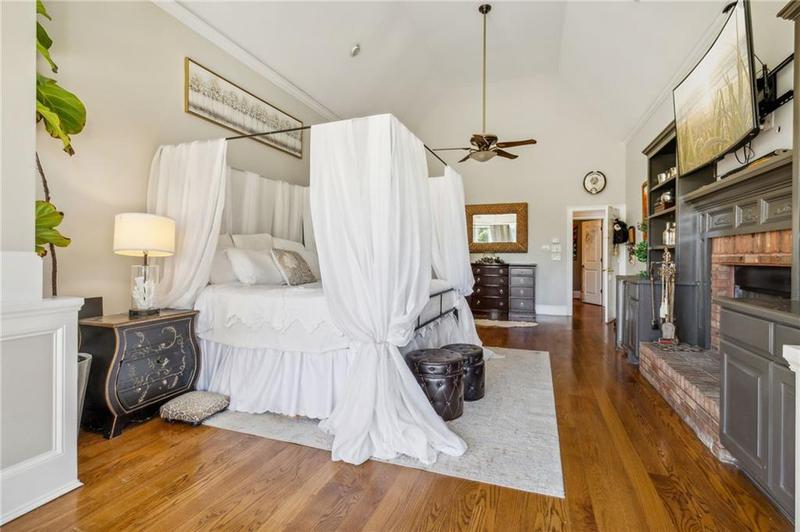 Image for property 4826 Rose Heights Drive, Flowery Branch, GA 30542