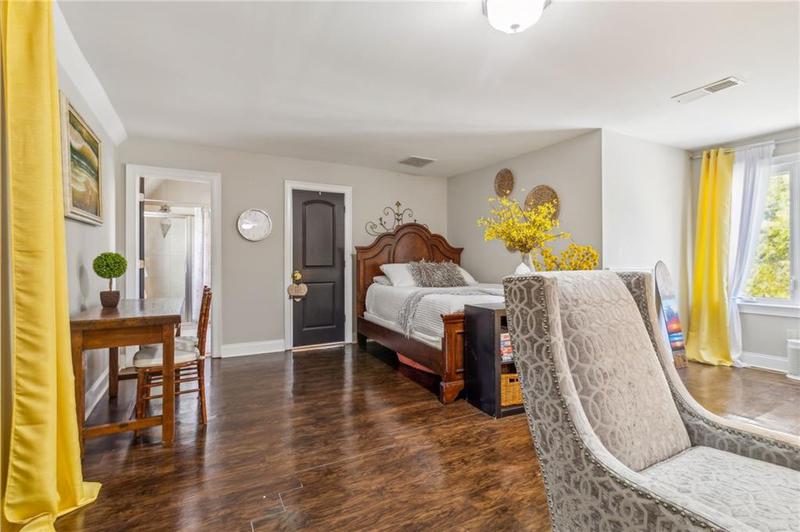 Image for property 4826 Rose Heights Drive, Flowery Branch, GA 30542