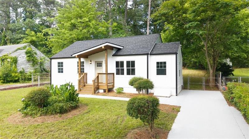 Image for property 1111 Edgefield Drive, Atlanta, GA 30310