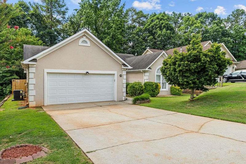 Image for property 2361 GEORGIA Lane, Snellville, GA 30078