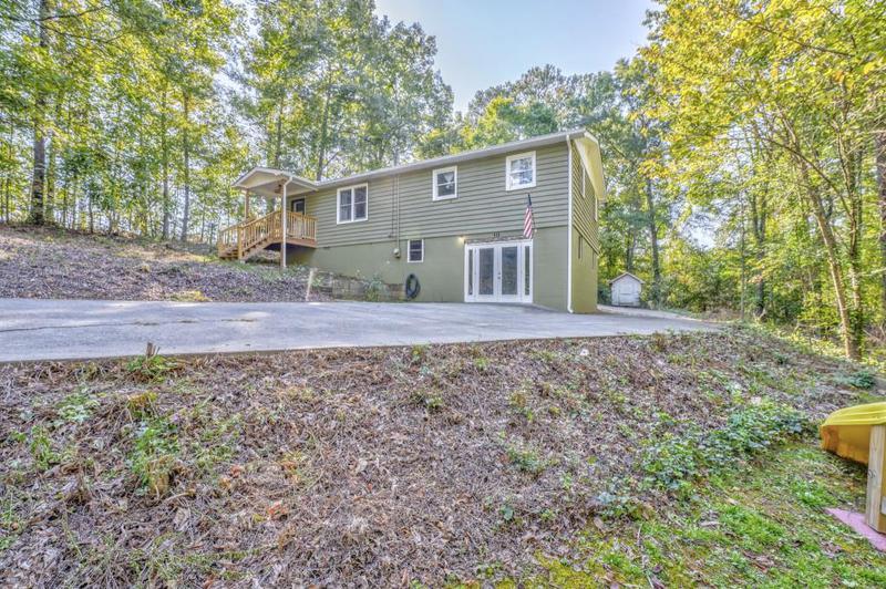 Image for property 111 Sylvan Drive, Calhoun, GA 30701