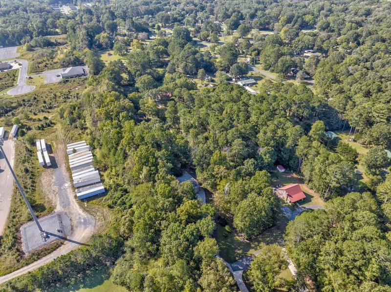 Image for property 111 Sylvan Drive, Calhoun, GA 30701