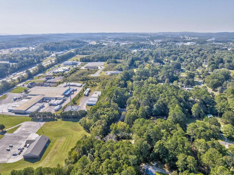 Image for property 111 Sylvan Drive, Calhoun, GA 30701