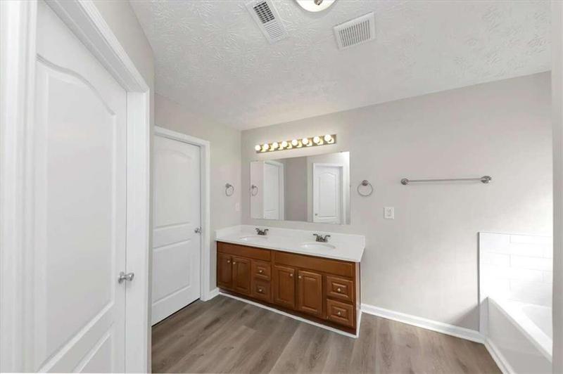Image for property 909 Galloway Court, Mcdonough, GA 30253