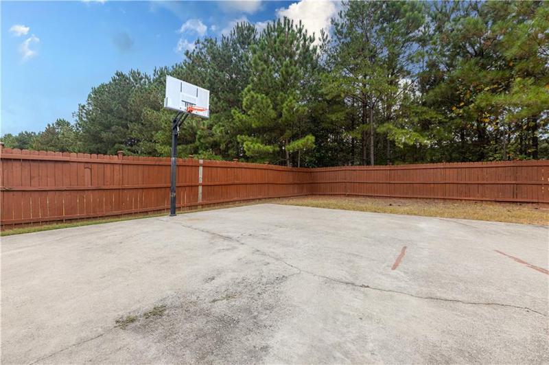 Image for property 4079 Dinmont Chase, South Fulton, GA 30349