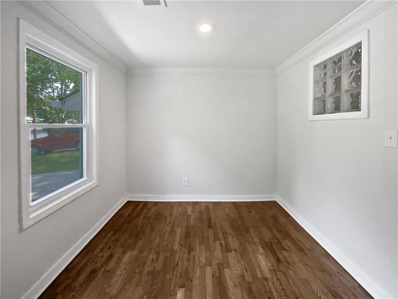 Image for property 2122 Belhaven Lane, Atlanta, GA 30315
