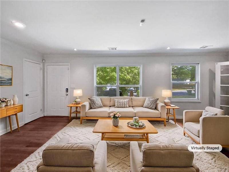 Image for property 2122 Belhaven Lane, Atlanta, GA 30315