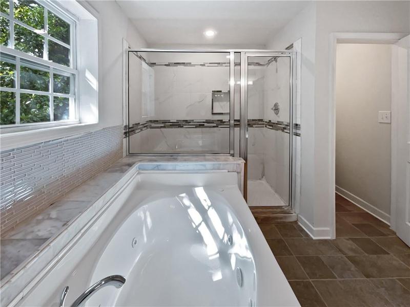 Image for property 2122 Belhaven Lane, Atlanta, GA 30315
