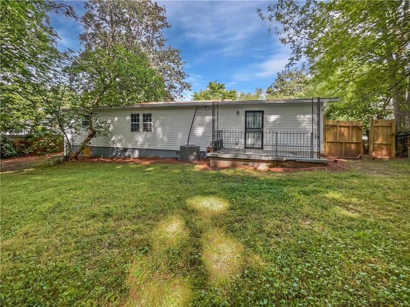 Image for property 2122 Belhaven Lane, Atlanta, GA 30315