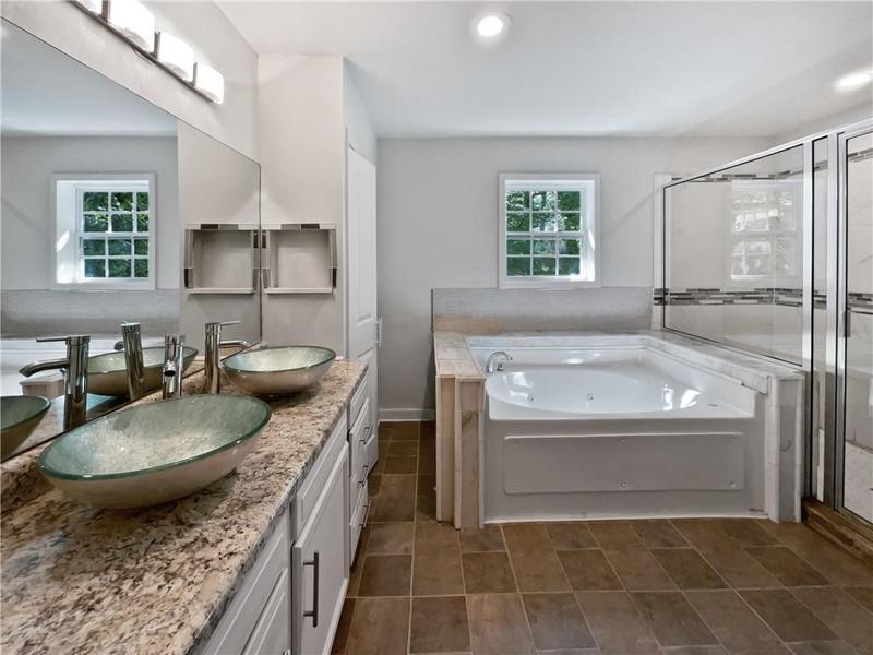 Image for property 2122 Belhaven Lane, Atlanta, GA 30315