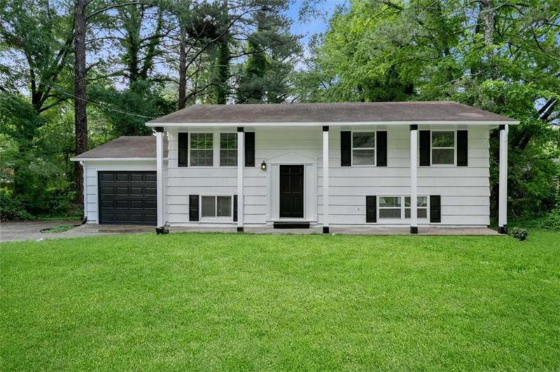 Image for property 1386 PINEGLEN Drive, Riverdale, GA 30296