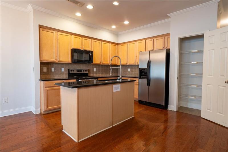 Image for property 2986 Ashlyn Pointe Drive, Atlanta, GA 30340