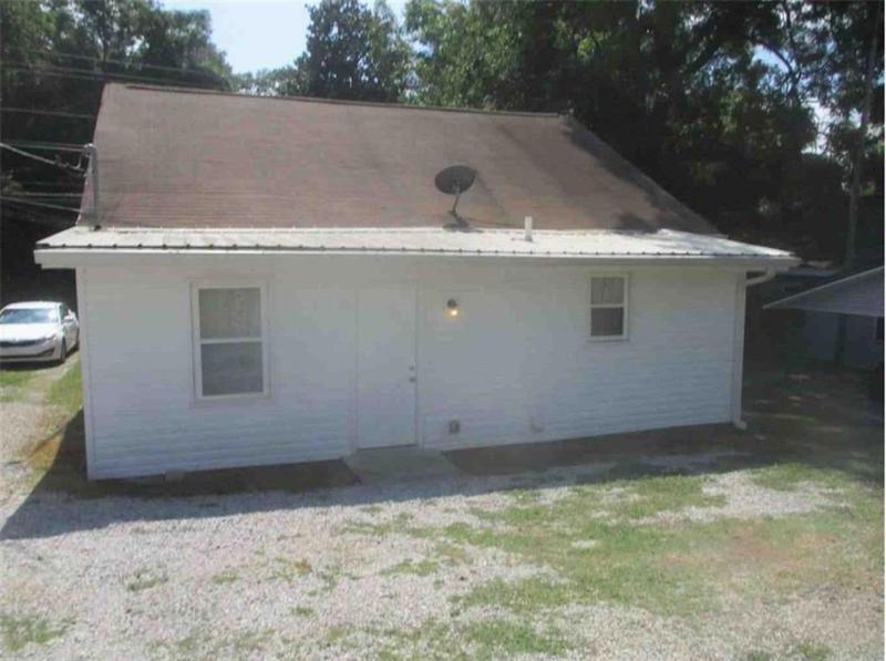 Image for property 337 State Street, Commerce, GA 30529