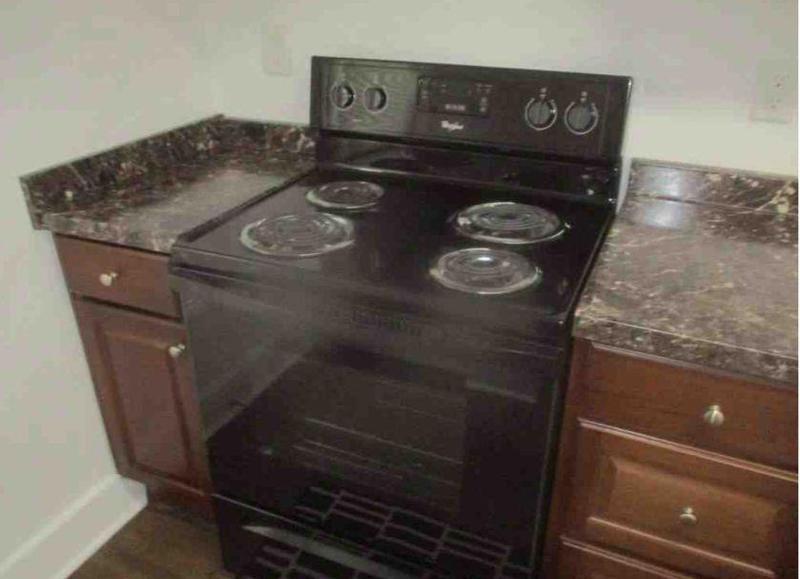 Image for property 337 State Street, Commerce, GA 30529