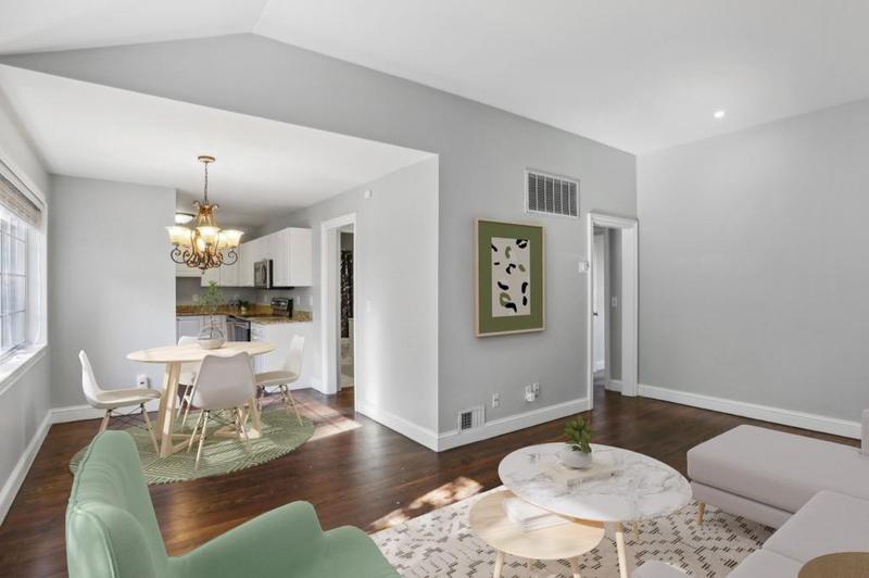 Image for property 5375 Roswell C4, Atlanta, GA 30342