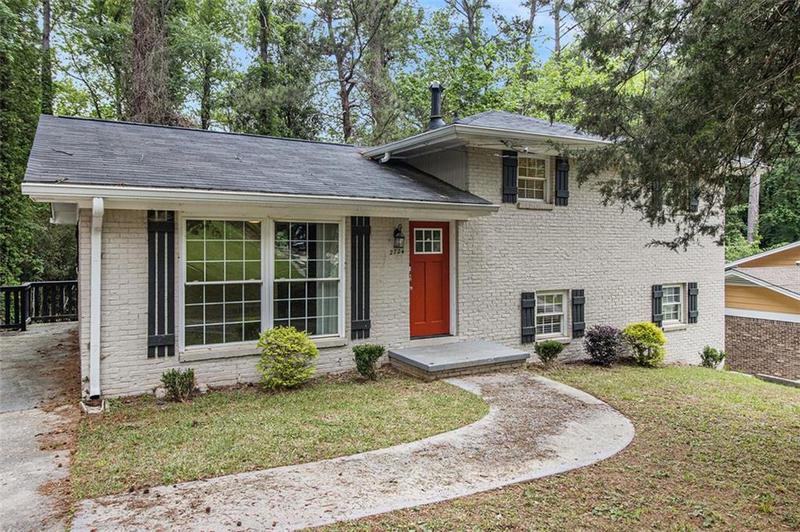 Image for property 2724 QUINCY Lane, Decatur, GA 30034