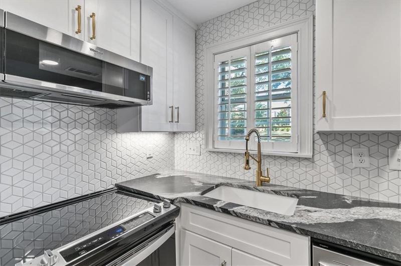 Image for property 35 Sheridan Drive 6, Atlanta, GA 30305