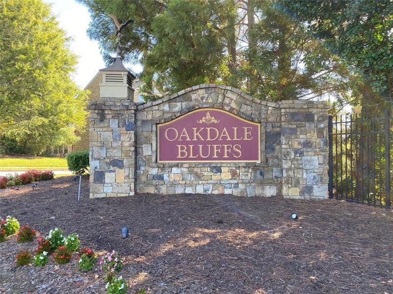 Image for property 6148 INDIAN WOOD Circle, Mableton, GA 30126