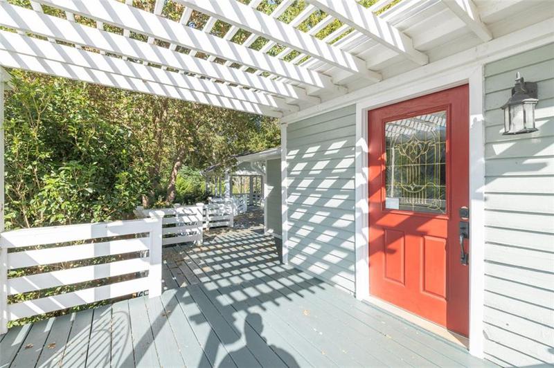 Image for property 150 Main Street, Rutledge, GA 30663