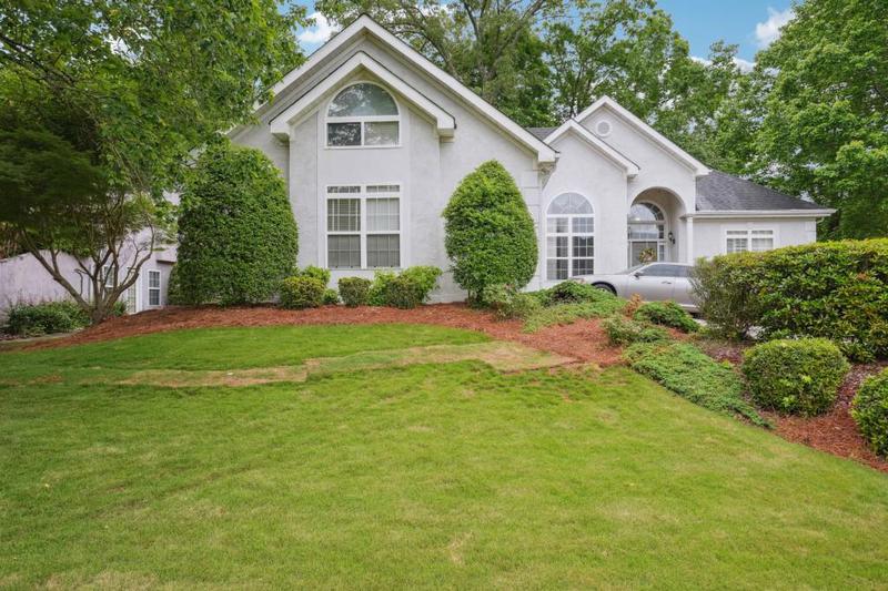 Image for property 132 EAGLES CLUB Drive, Stockbridge, GA 30281