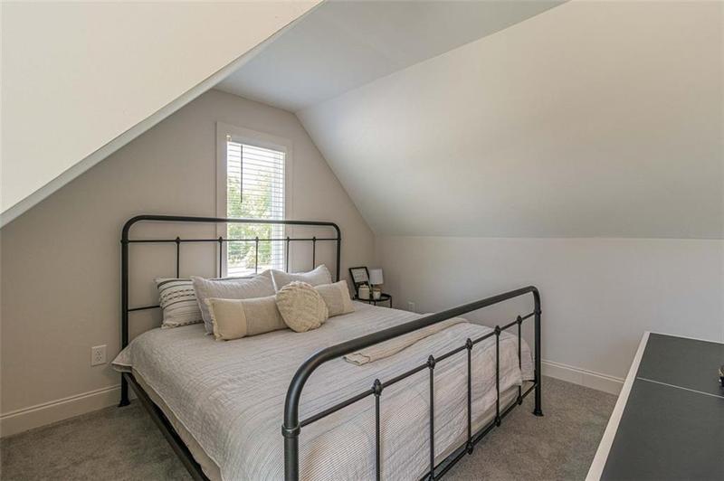 Image for property 375 BOULDER CREST Trail, Villa Rica, GA 30180