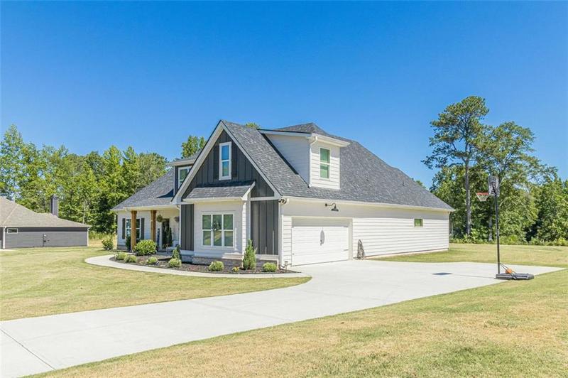 Image for property 375 BOULDER CREST Trail, Villa Rica, GA 30180
