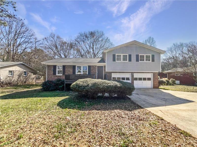 Image for property 7648 Mount Zion Boulevard, Jonesboro, GA 30236