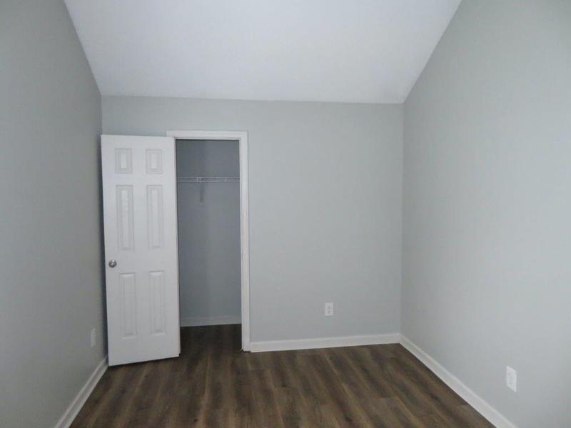 Image for property 6511 Grey Fox Way, Riverdale, GA 30296
